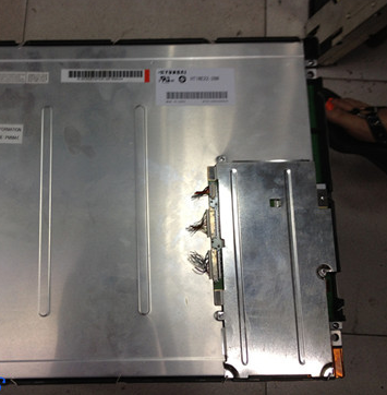 Original HT18E22-200 HYDIS Screen 18.1" 1280×1024 HT18E22-200 Display