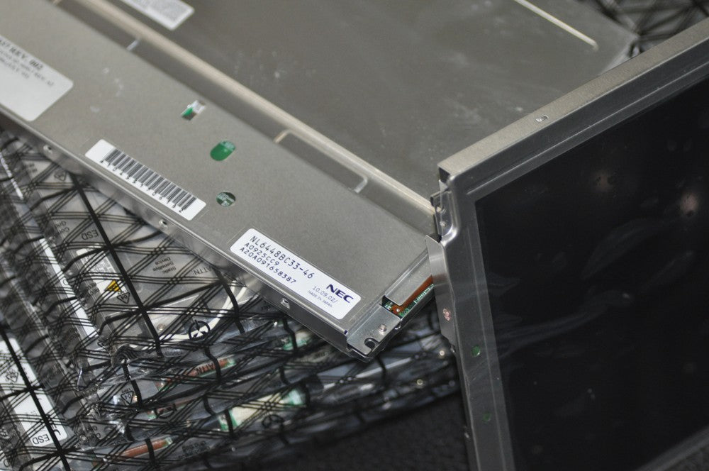 NL6448BC33-46 10.4 Inch LCD Screen Display Panel for Industrial Application