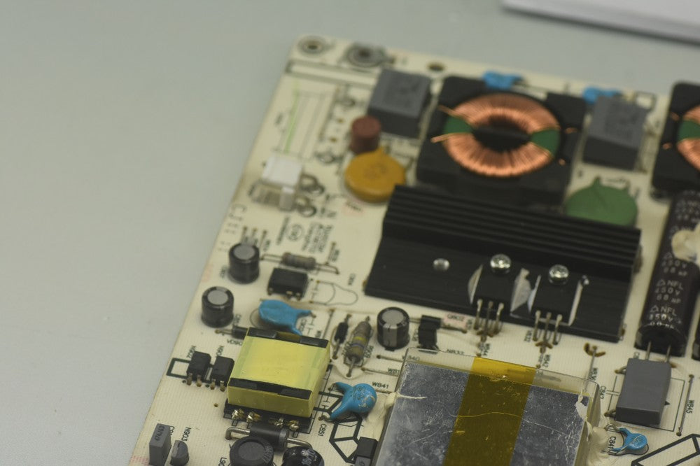Original RSAG7.820.2194/ROH Hisense HLP-4055WC  Power Board