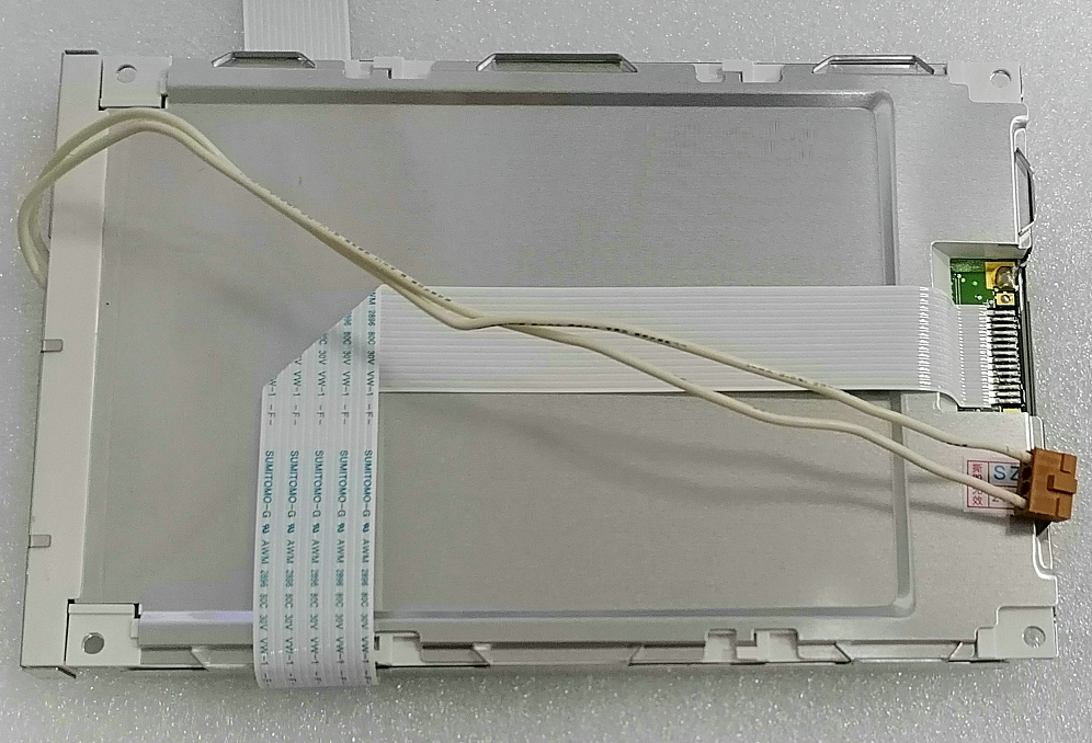 Original SP14Q002-B1 HITACHI Screen 5.7"320×240 SP14Q002-B1 Display